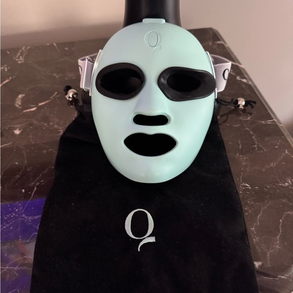 Light Blue LED Face Mask - Picture 1 of 6